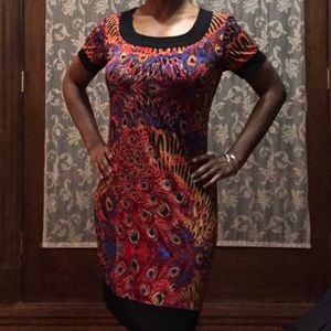 Peacock design dress in rich colors! Size 6